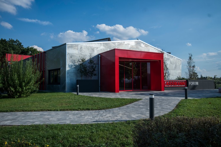 Новый шоу-рум компании Assmann Buromobel